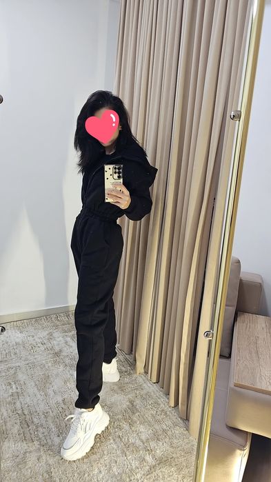 Женский зимний комбинезон. Цвет чёрный. Размер на М, Л оверсайз