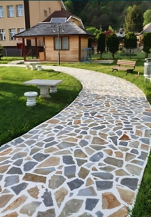Piatra naturala de munte si montaj