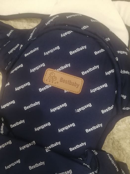 Продам в отличном состояние кенгуру