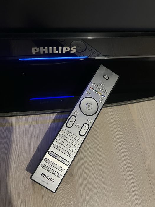 PHILIPS LCD Телевизор 42PFL7613D/12