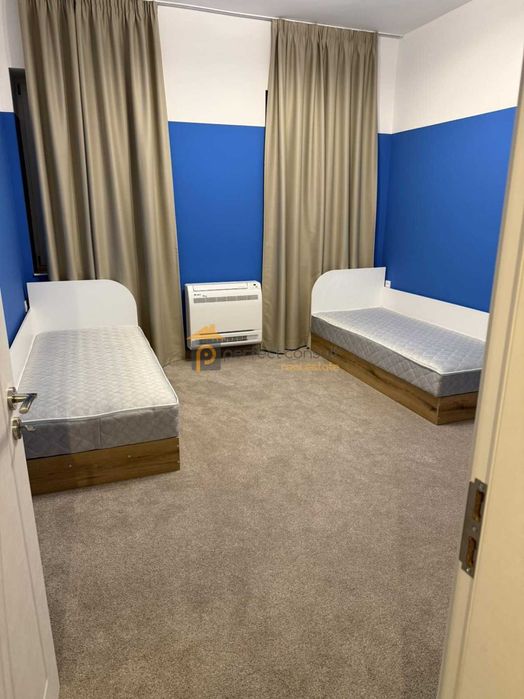 Тристаен апартамент в Центъра