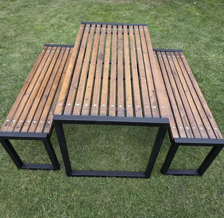 Комплект за градина от метал и дърво - маса с две пейки