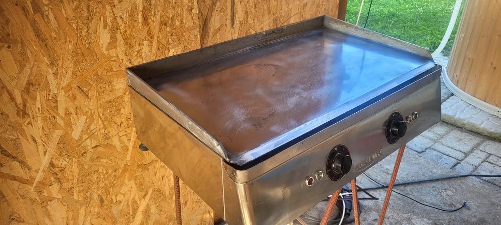 Plita electrica 3kw,  nefolosita, 2 arzatoare,inox masiv