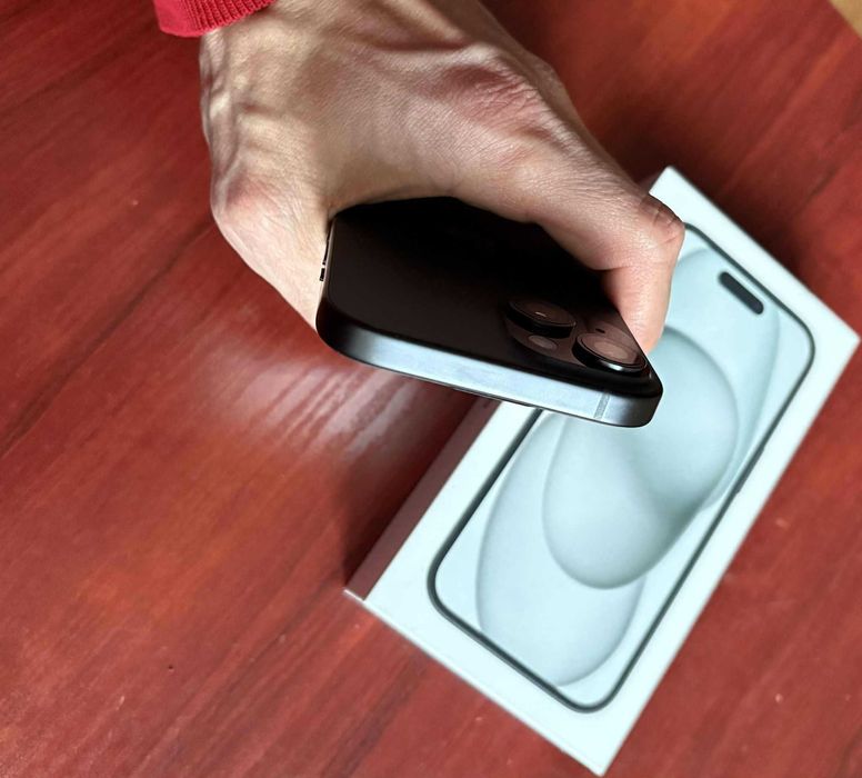 iPhone 15 Black 128 Gb като нов