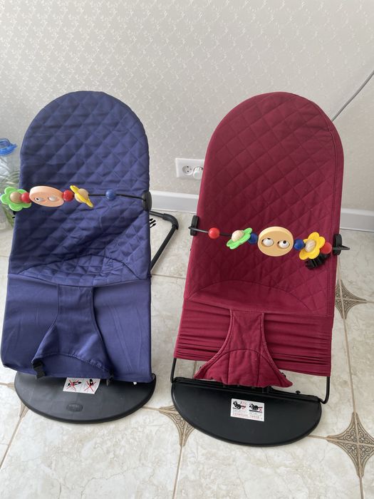 Продам шезлонги детские