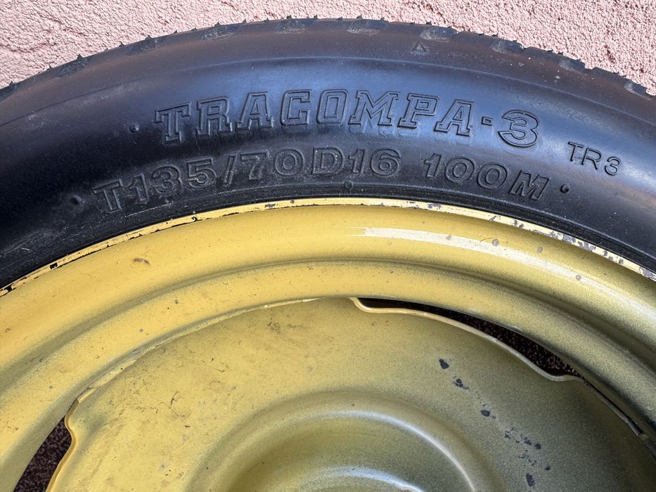 * Nouă* Roată de rezervă T135/70D16
