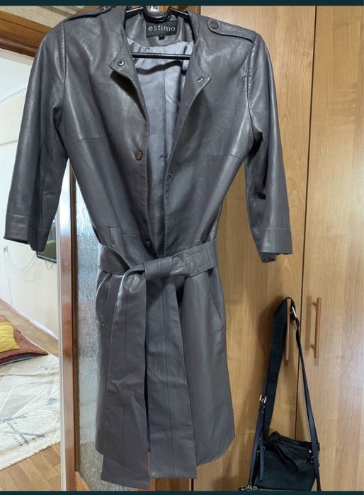 Срочно продам плащ натуралка