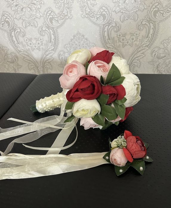 Продам букеты невест