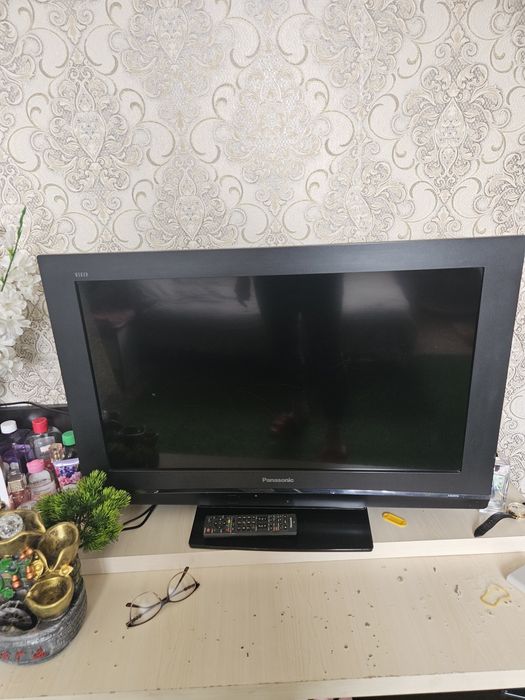 Продам телевизор Panasonic