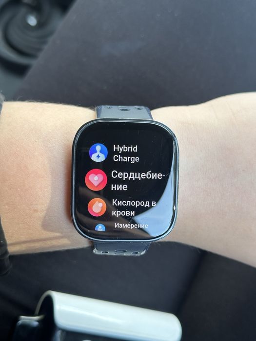 Часы Amazfit Bip 6 амазфит