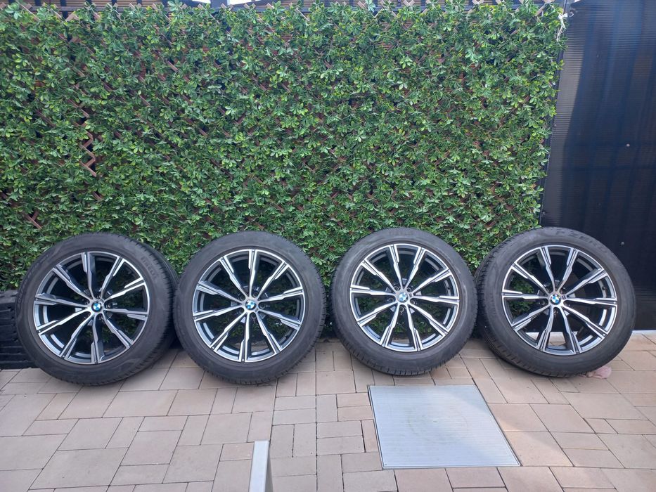 Jante originale bmw x5 x6 R20 + cauciucuri Pirelli de vara