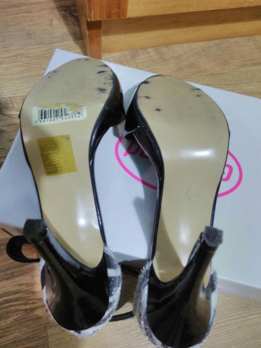 Официални обувки