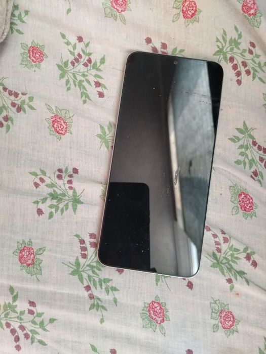 Срочно продам самсунг А 05