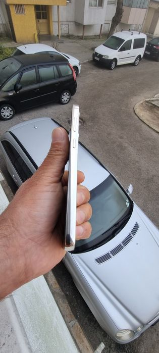 Samsung galaxy s 23 plus cream SM-S916B/DS неразличим от  нов