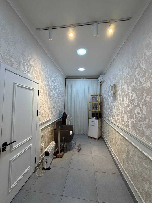 Продажа офиса центр ул. Нукус, Капитал банк Габус 98 кв.м. 5 комнат