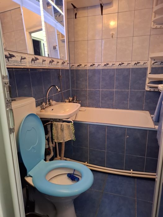 Închiriez garsoniera zona zahana