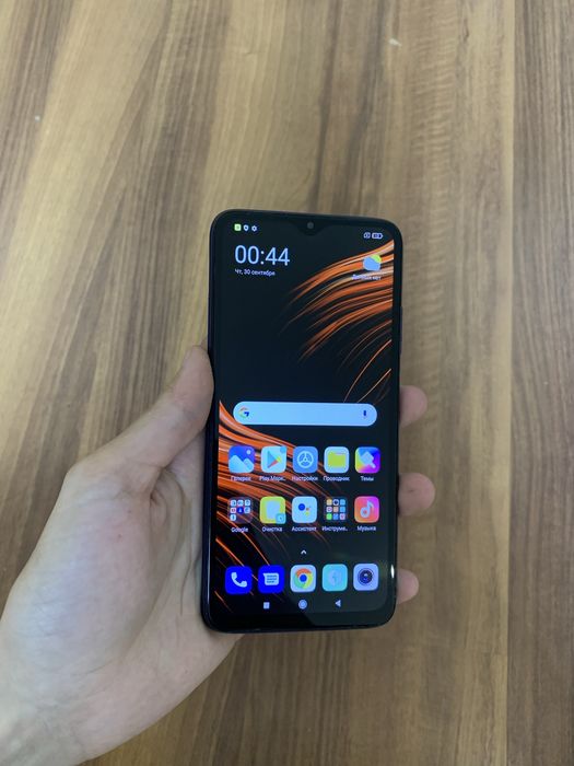 Poco M3 64Gb памяти