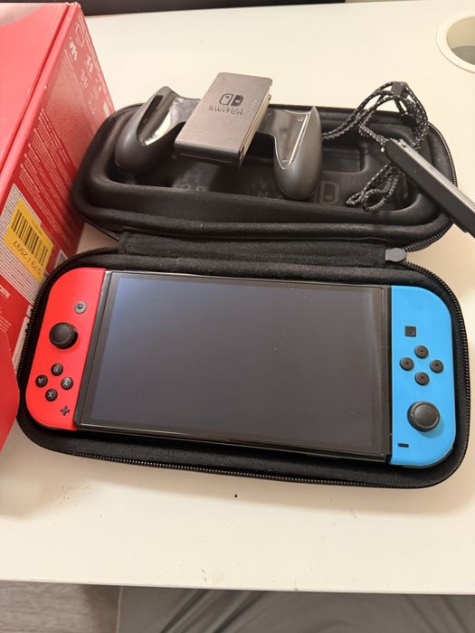 Nintendo Switch OLED Impecabil