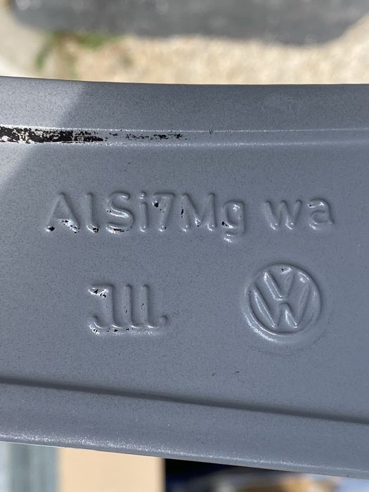 17 цола 5 х 112 мм Фолксваген VW Голф , Пасат , Тигуан , Джета