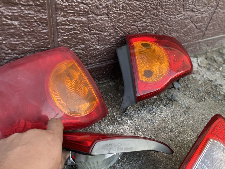 Фонарь Тойота каролла 150