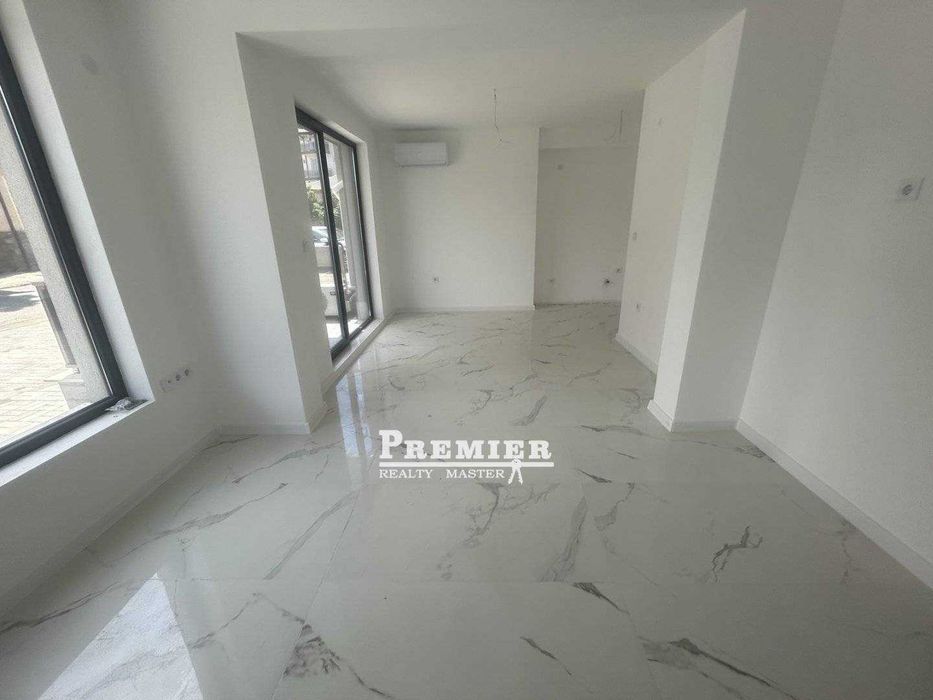 Продава се Двустаен апартамент в Обзор - 55 кв.м за 1862 €/кв.м - Снимка #1