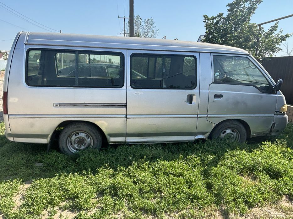 Hyundai H100 минивен