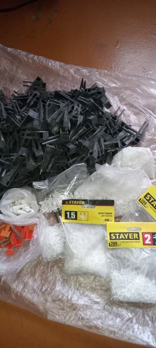 Строительный материал для укладки плитки