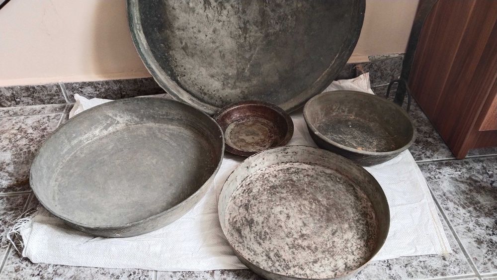 Медни бакърени тави тепсии разни