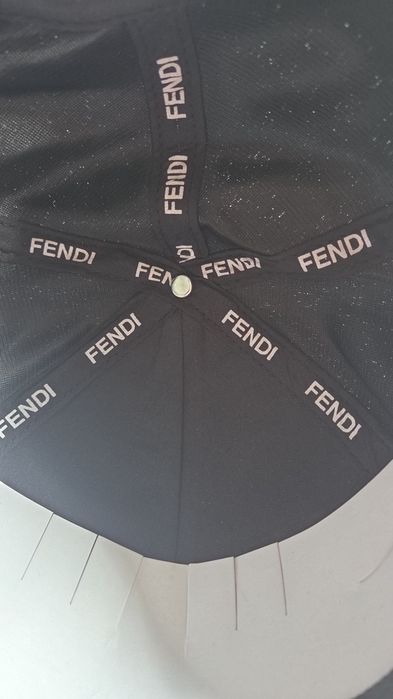 Șapcă Fendi Black