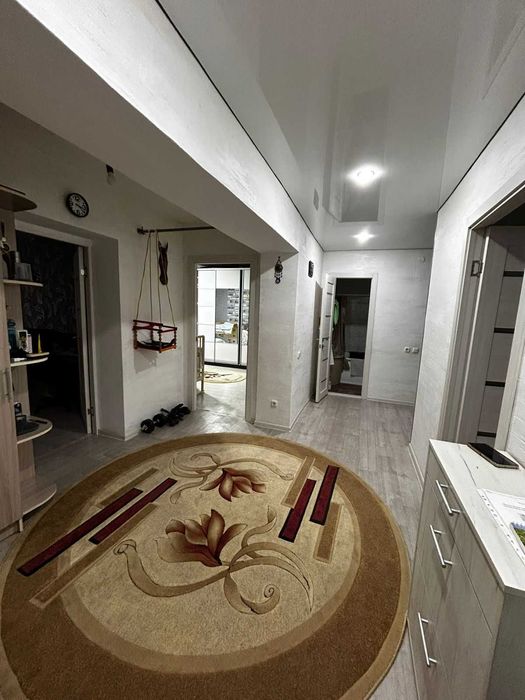 3-комн. квартира, 85.4м²