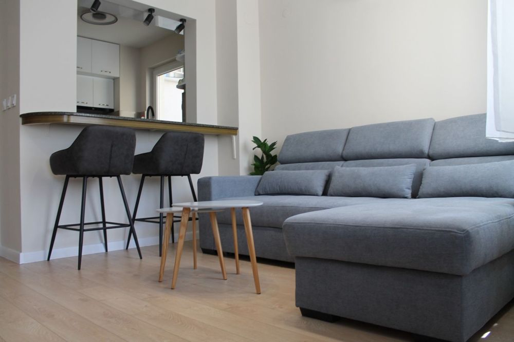 Дава се под наем Двустаен апартамент в София, Център - 60 кв.м за 66.3 € - Снимка #1