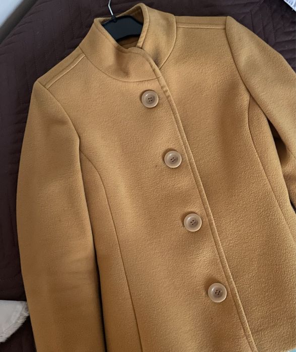 Дамско палто на Andrews с вълна н-р 42!