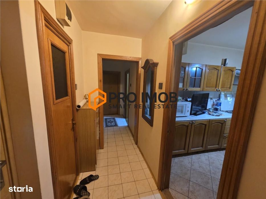 Apartament 3 camere cf 1 decomandat zona Centru-Focsani