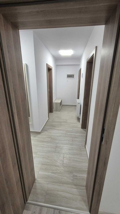 Ghimbav | nou | 3 camere | 2 bai | etaj 1/2 | mobilat 2024 | parcare