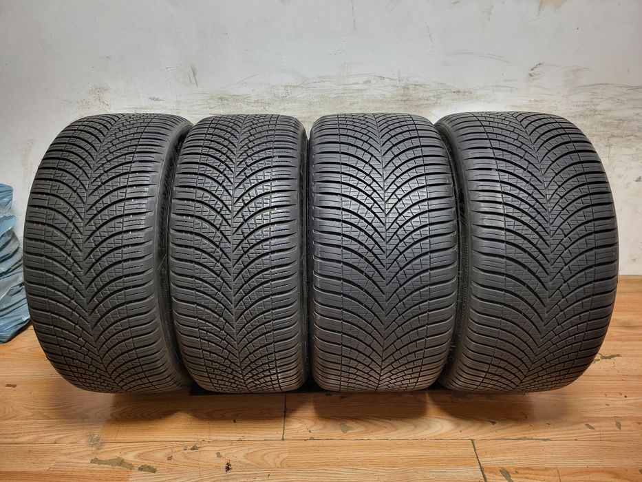 225/40/18 и 255/35/18 Goodyear / спорт пакет