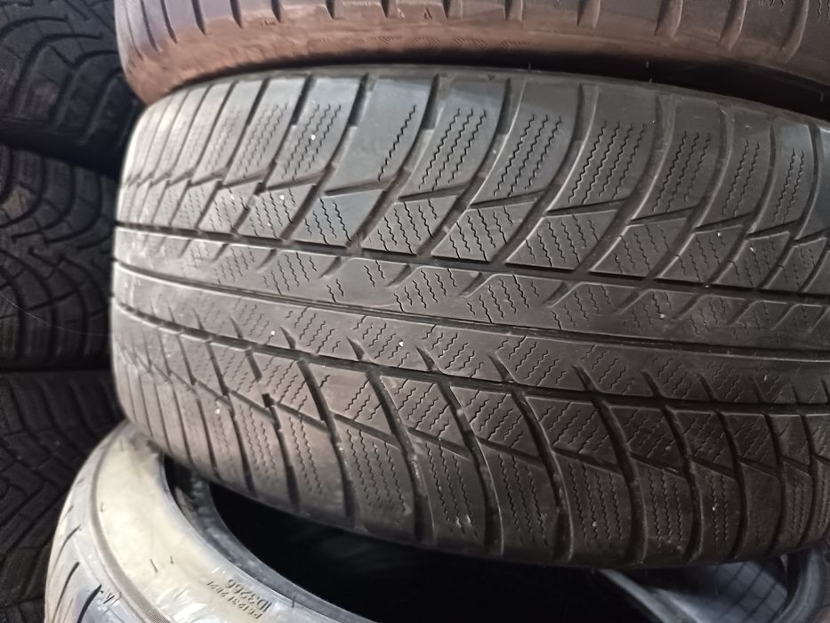 Anvelope MS iarna 225 40 18 Bridgestone runflat 2019 5.5mm
