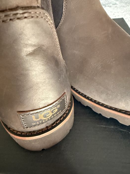 Ghete barbati UGG 43