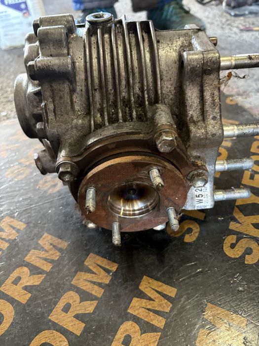 Toyota Rav 4 2.0i avtomat 2015 година Раздатъчна Кутия Раздатка