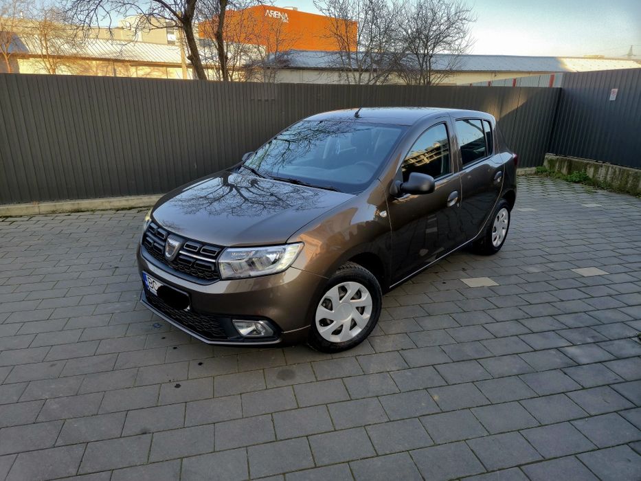 Dacia sandero  15.000 km noua 2019 benzina