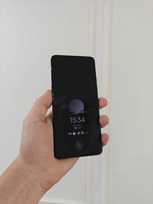 Продам OnePlus 9 12/256