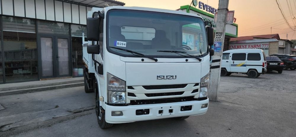 Isuzu samasval snj