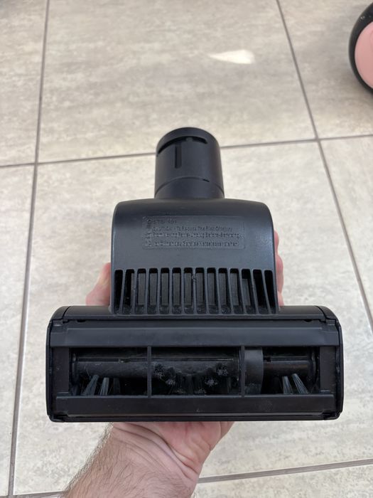 Perie aspirator Miele model Turbo ca noua