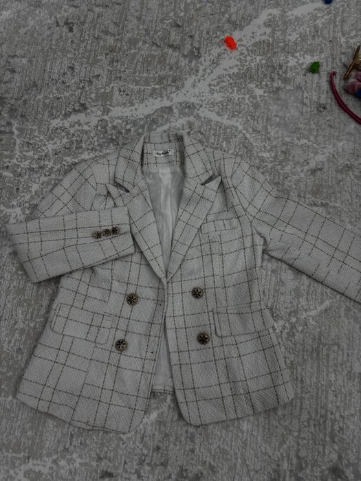 Продается Твидовый пиджак