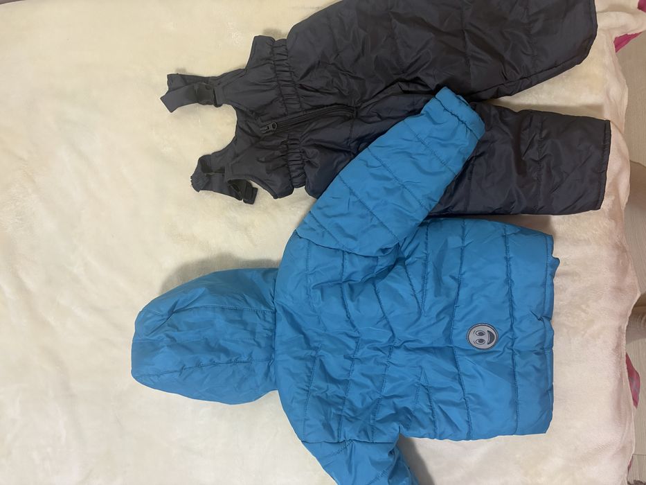 Бебешки гащеризон с яке