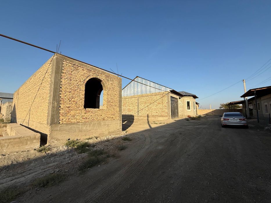 4.5sotiqli hovli sotiladi