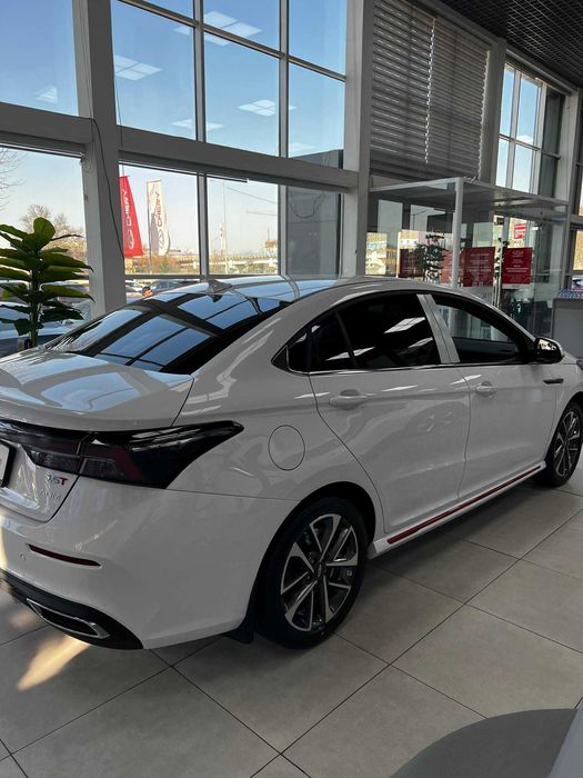 Chery ARRIZO 6 PRO 2026 — 3