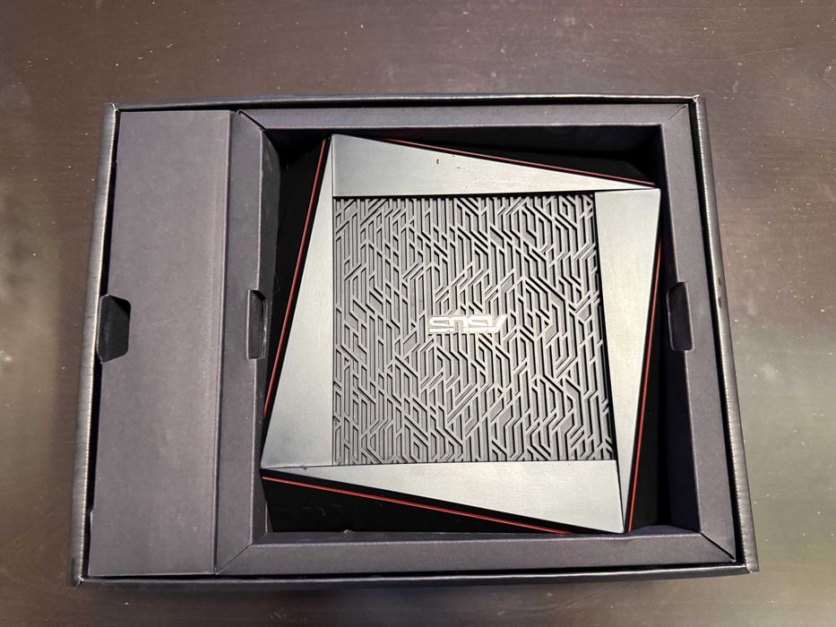 Трибандов Безжичен рутер 802.11ac ASUS RT-AC5300 Freetomato OpenSource