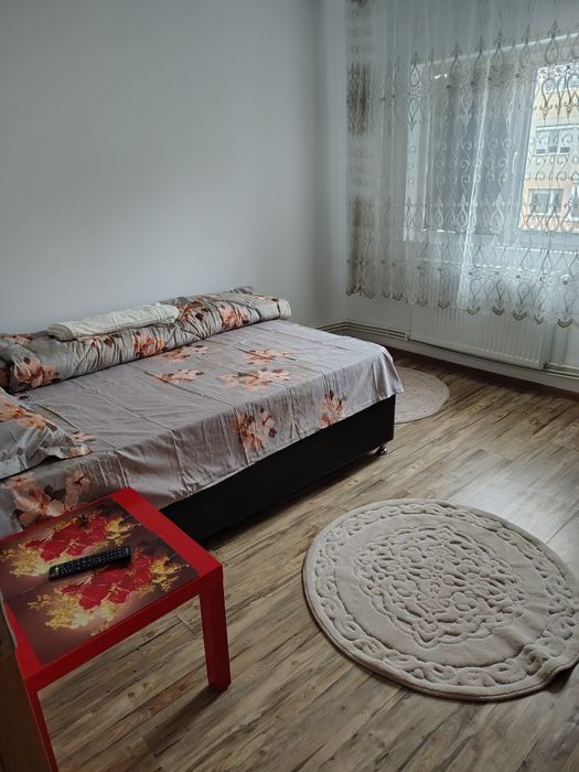 Inchiriere apartament