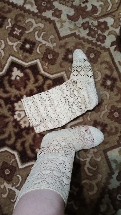 Продам сапожки, кроссовки, ботиночки.