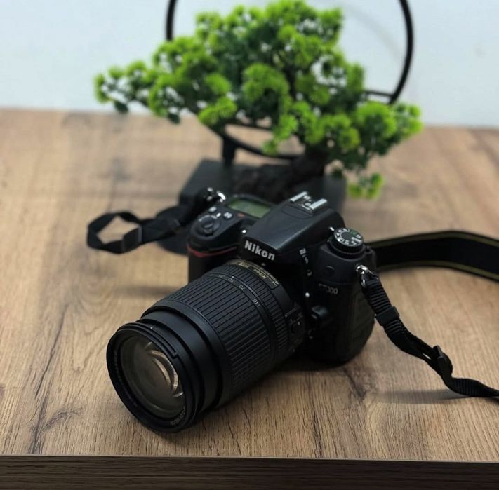 Nikon d7000 + 18-140mm